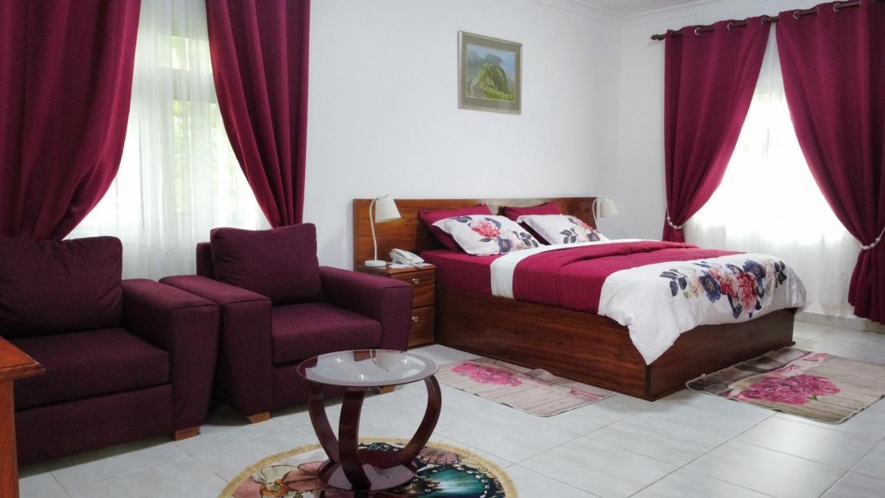 Charlestina Beach Resort Ampeni Kültér fotó